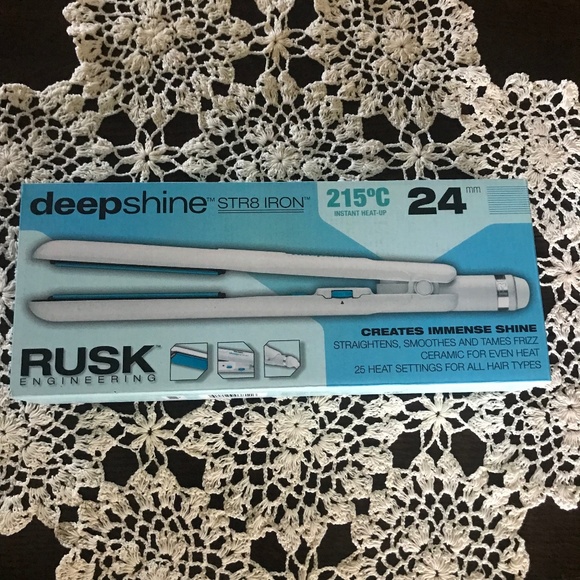 RUSK Engineering Hair Straightener - Picture 1 of 3